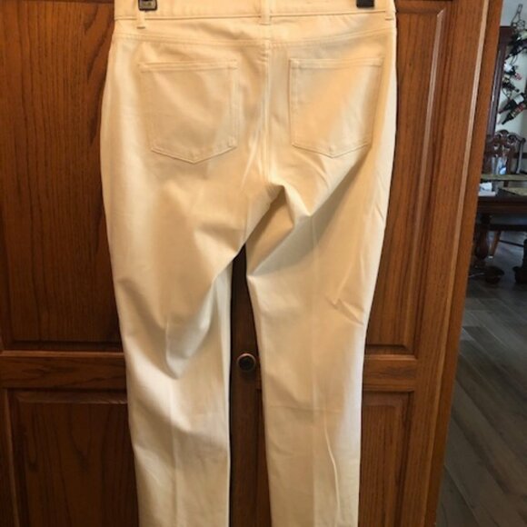 Chaps Ivory colored jeans size 10 - Picture 2 of 4